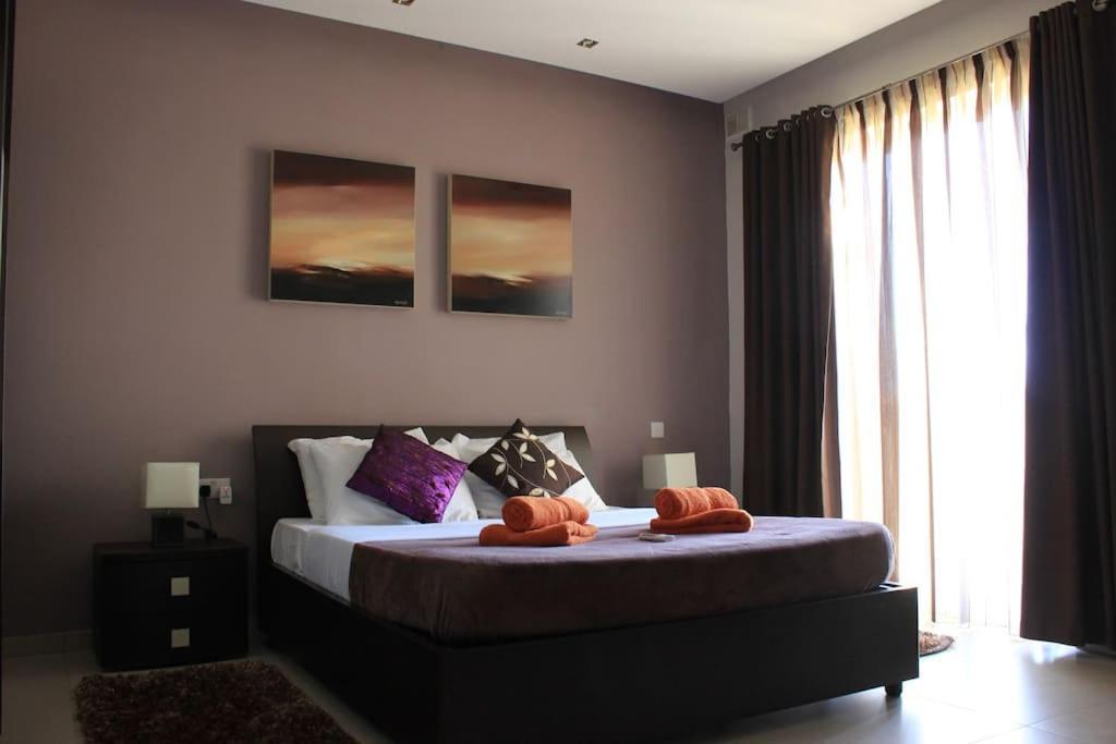 Sunny 2 Bedroom, 2 Bathrooms, Seaside Apt. Sliema Exterior foto